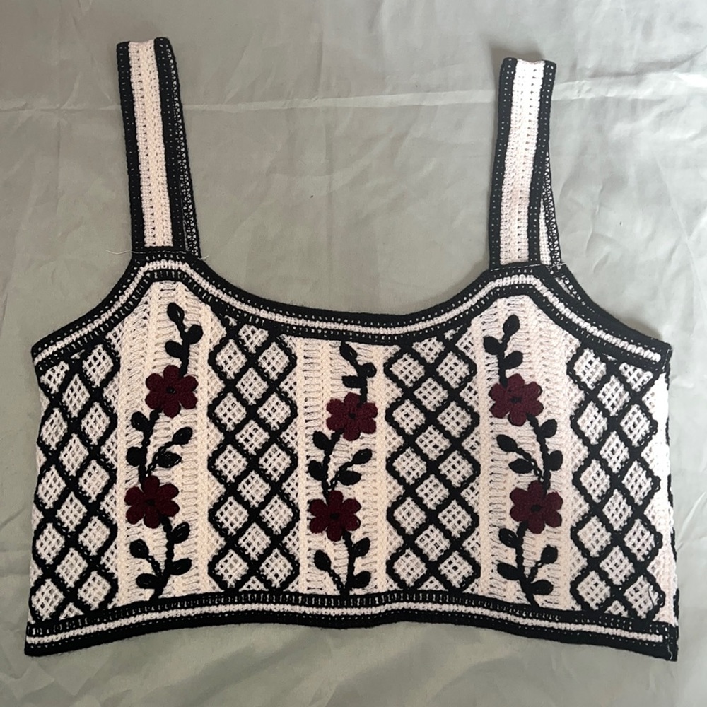 Crochet Cropped Tank Top